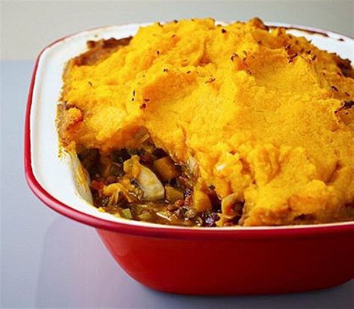 Baked lentil & bean cottage pie Recipe by LorrainePascale cookniche