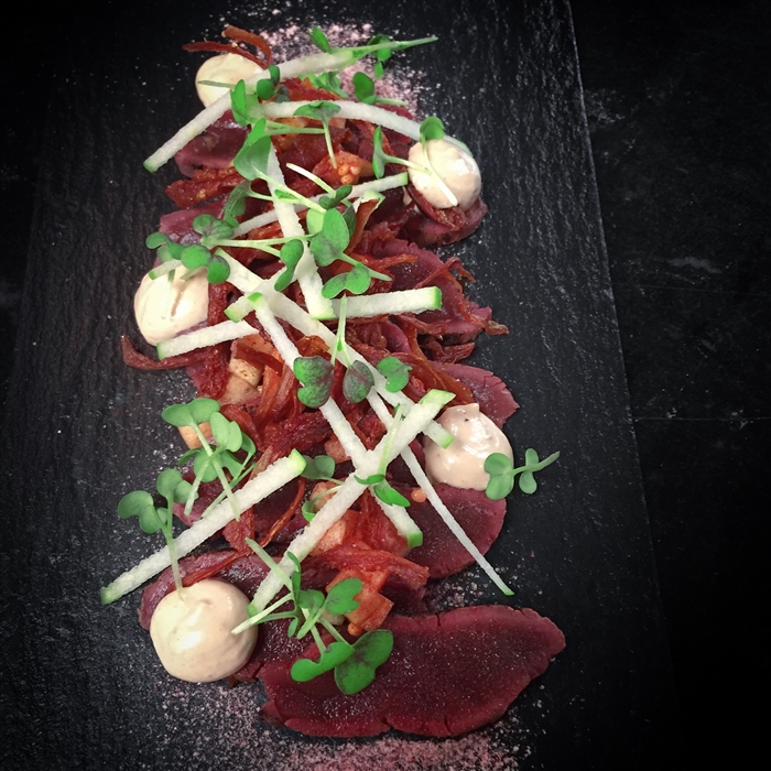 Gin and juniper berries cured venison tataki Recipe by